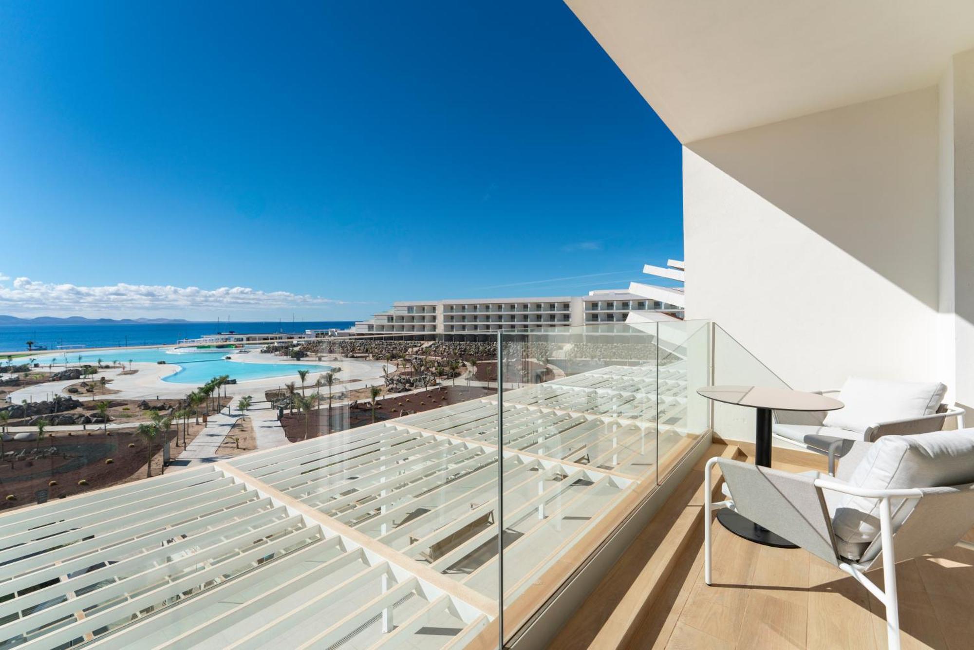 فندق Barcelo Playa Blanca المظهر الخارجي الصورة